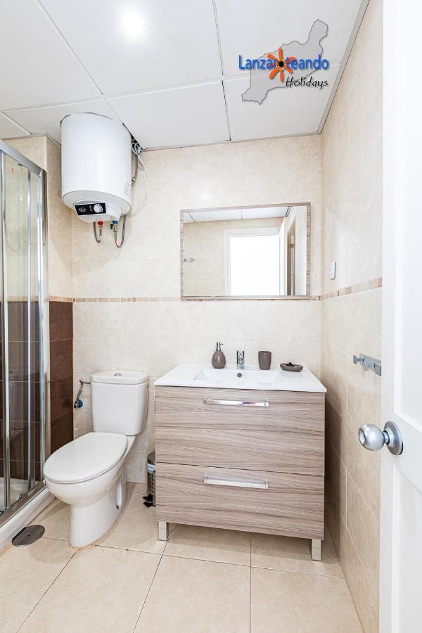 Vivienda Vacacional Buby Costa Teguise Ngoại thất bức ảnh
